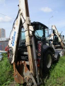 Лот № 7. Экскаватор-погрузчик TLB 825-RM